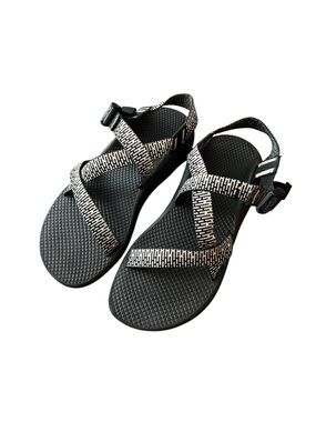 Chaco z/ Cloud Adjustable Straps SZ 9